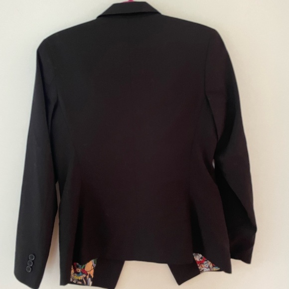 FUNSUITS black blazer with female super hero lining. Size S. - Picture 2 of 3